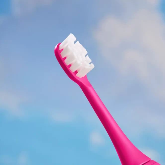How to Clean your Toothbrush At Home
